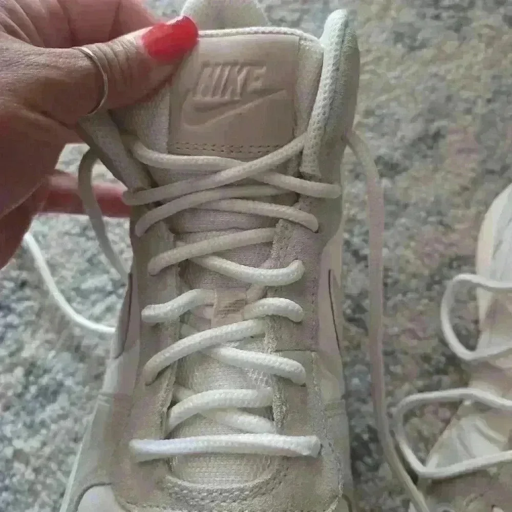 Nike Womens Court Borough Mid Premium Sail Light Orewood Brown 9.5